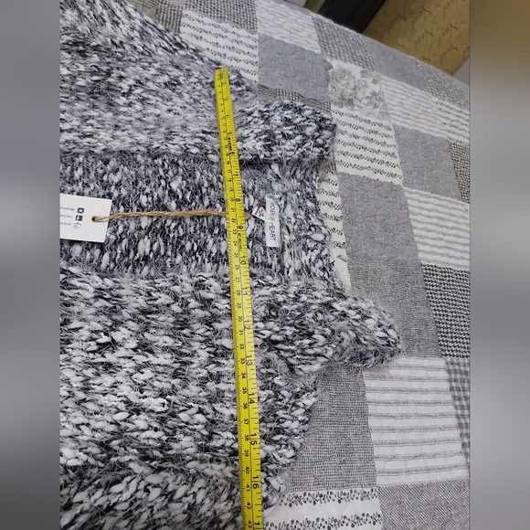 Woven heart open jacket - Picture 9 of 11